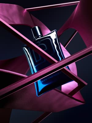 Revue – Perfume Editorial