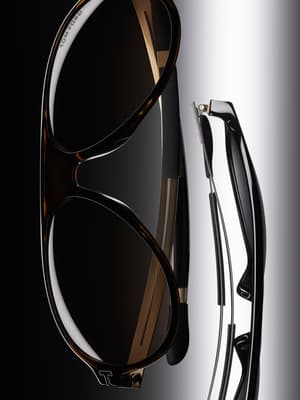 Tom Ford – Foldable and Magnetic Eyewear Campaign 2022
